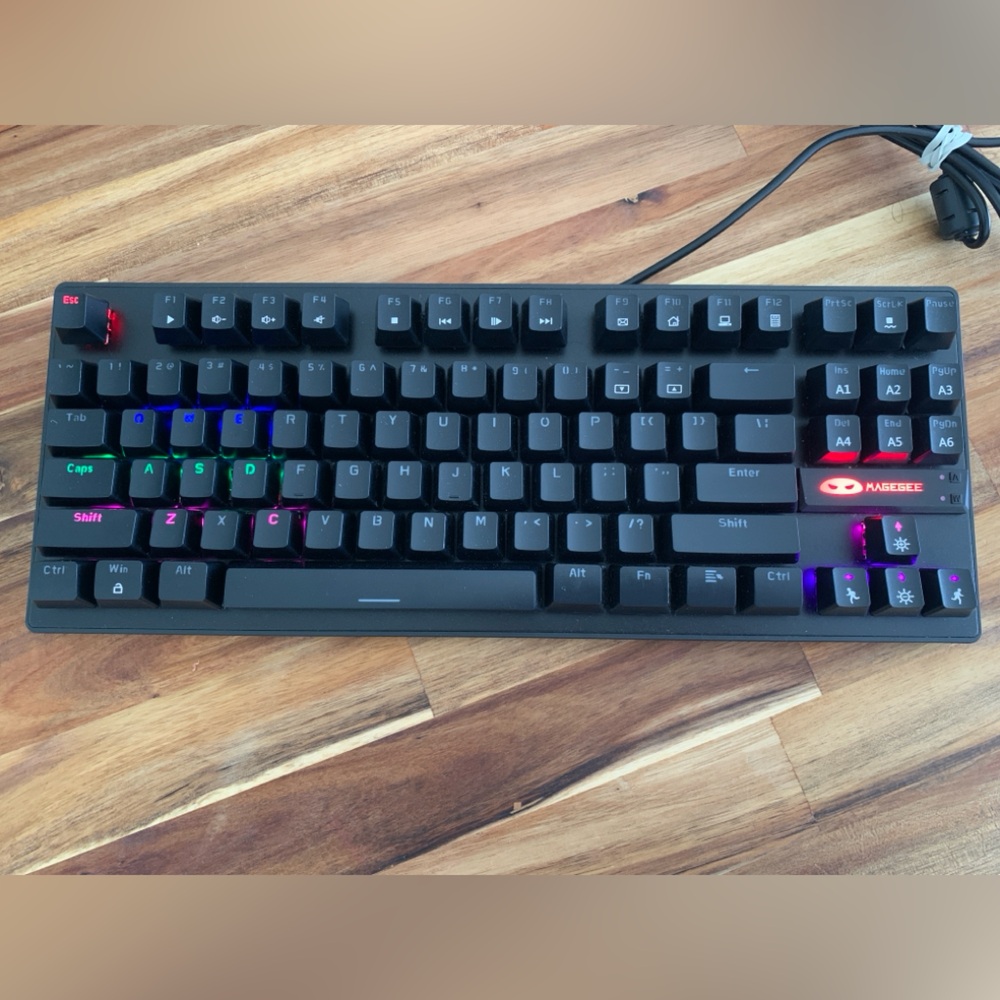 MAGEGEE MK1 Mechanical gaming rainbow key keyboard - USB wired -  Black